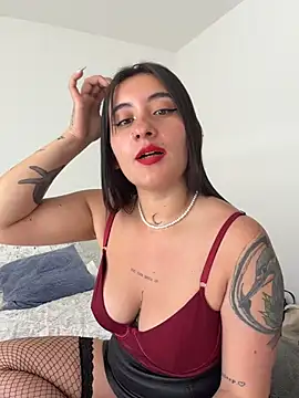Naia_Selene - Show tits