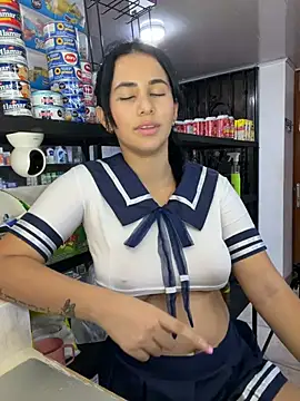 Celeste_rousse01 - oil in my body