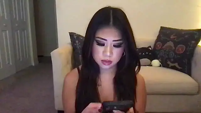 Kittycat4810 - help with rent :)