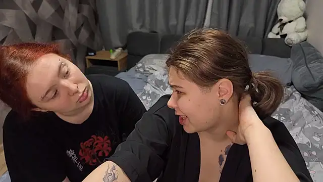 Eva_Lilya - dildo in pussy