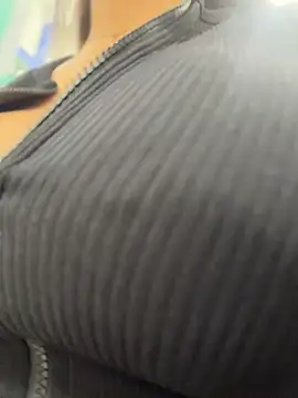 BellaLeclair_