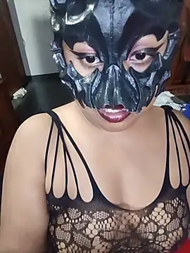 Maskedcurves - Public booby oil show