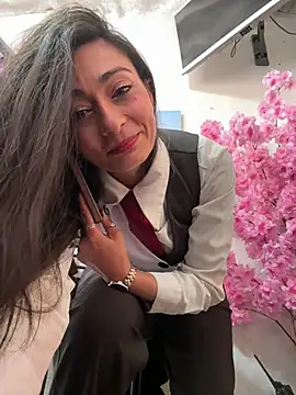 IsabellaMariet - bright red, tied-up ass
