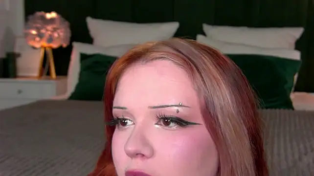 KittyNuarr - tits close camera
