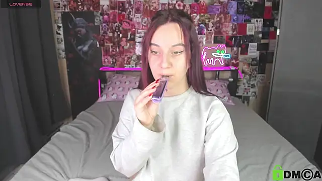 Min1Kara - fingering ass
