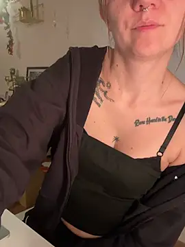 Nature_Melina - dildo blowjob