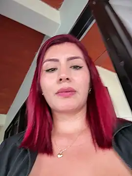 LINDA_PATTY94 - SHHH NAKED PLAY TITS ON CONSTRUCTION SIT