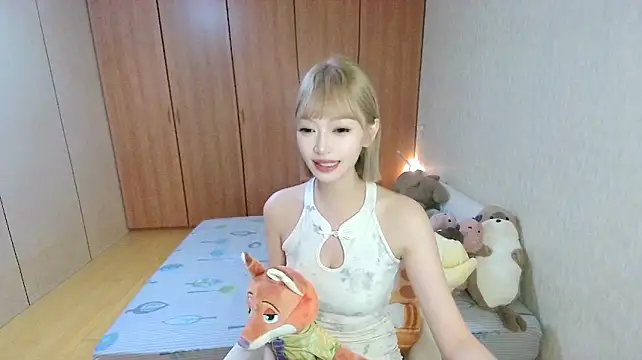 Sherry_ss02 - 雪莉越來越票釀🌹💙