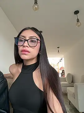 Bonny_Eva - 1 video hot to the last tip 😈🩷