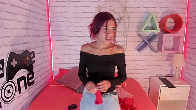 KiaTDH - FINGERS IN MY PUSSY
