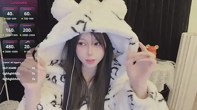 -Annababy - 天上的馅饼会不会掉到我头上՞˶•⩊•˶՞ಣ
