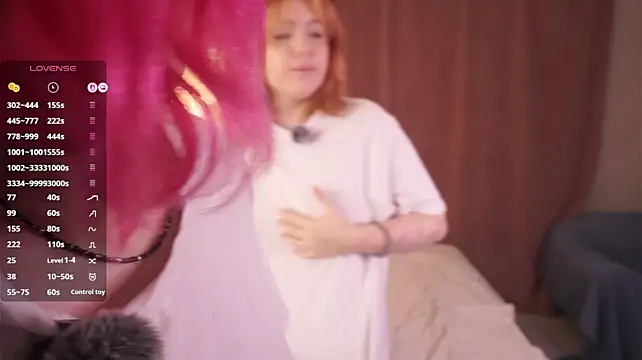 MarilynGasman - squeeze Mary's breasts close