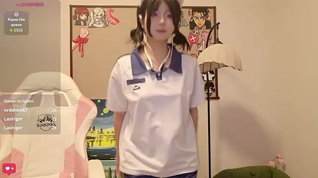 Qiqiiii-05 - 让小狗开心