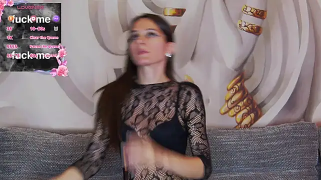 Hailey_peach - Domi my pussy+4 min toy control 👅{(ᶅ͒)