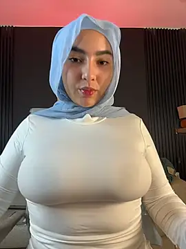 Malika_Noor - blowjob sloppy deepthroat