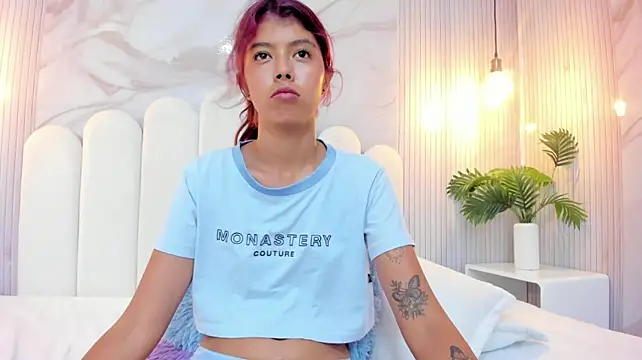 Arietta_skinny - Lush vibe clit under panty 🍒💦