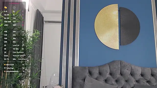 HaileySkyes - Doggy and play
