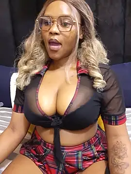 SexyBaddieXXX - 2 FINGERS INSIDE PUSSYY BABYY