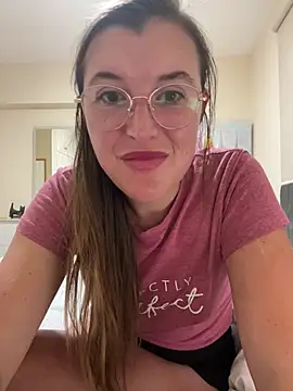 AlinaMeiier - Suck on my 2 Fingers like on ur dick 🍌