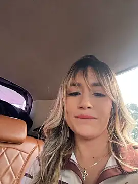 Jenn_fit - TITS OUT OF THE WINDOW✨