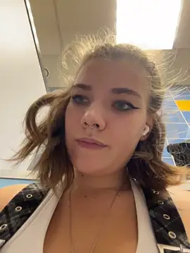 Holy_Tereza - FUCK PUSY WITH DILDO CLOSE UP TILL CREAM