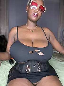 ScarletMuseX - Dildo fuck upclose