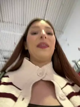 LilluKatten - PLAY WITH WET PUSSY IN PUBLIC 💦