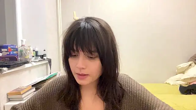 SaintMari - massage boobs