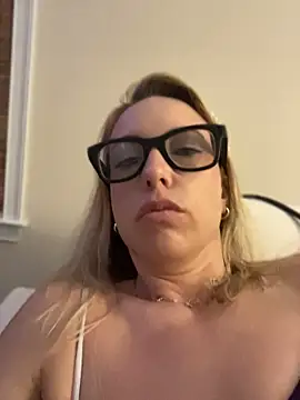 Ambrrr - Giant Dildo Play 🤓🤗