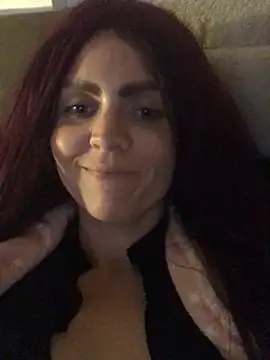 JessicaLove1 - Magic wand on clit and cumming