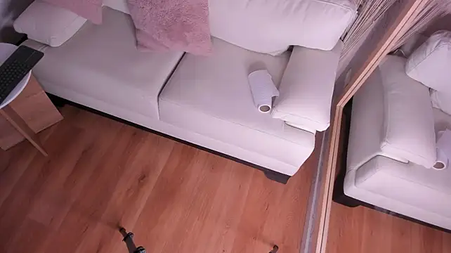 Dafne_Hillss - 2 FIGERS IN ASS 😘