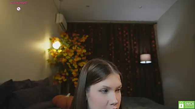 _bunnyalice_ - Take off skirt and tease you with my ass