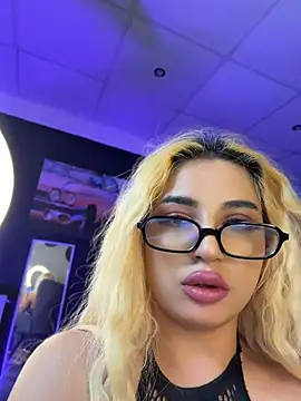 AstridJade - End the day with a BIG SQUIRT