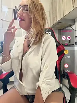 RAIRAsexy - Squirt on face ???