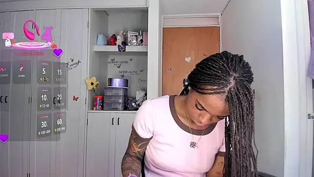 Marce_22 - FUCK ME AND BIG SQUIRT