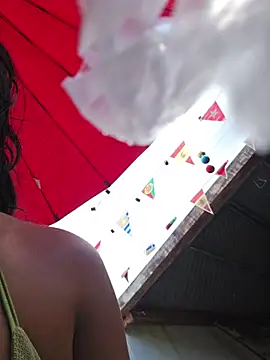 Lorena_Mcfly - Domi ON MY CLIT x5min + plug anal 🌸