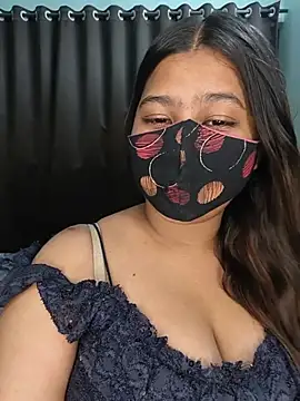 YOUR_GF_ - Show boobies 🥵💦