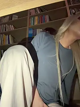 AlyssaFoxx_ - Show Sexy Pantie Lines 🥵