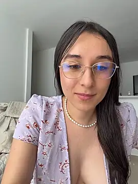 Elisabetta_Amour - bring your tits close to the mirror