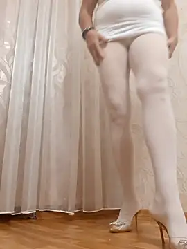 Lota5821 - Slow and sensual naked lap dance 💃🔥