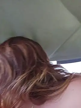 Amanita_25 - Show pussy public