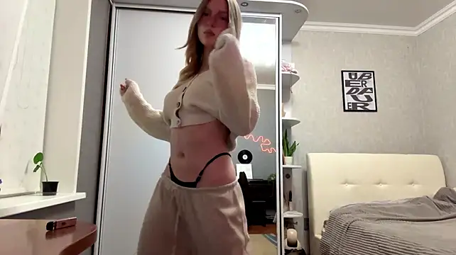 LatishaKrauel - Take off my jacket