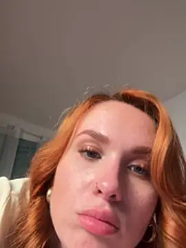 ChiaraVelvet - Slapp my Ass 5 Times 💦
