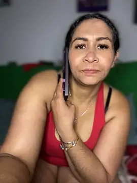 Carola-Ross - Flash AAs 🍑