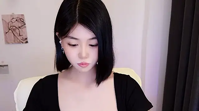 Kitteovo - 诱惑舔肩
