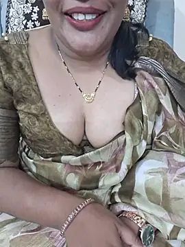 Sujuta_telugu - Ice on boobs