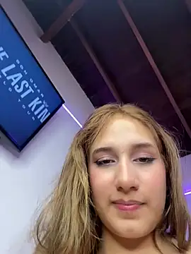Lunny_Rosse - Put your fingers in the very tight pussy
