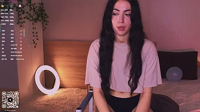 CarlaMontelle - sexy dance, close-up ass
