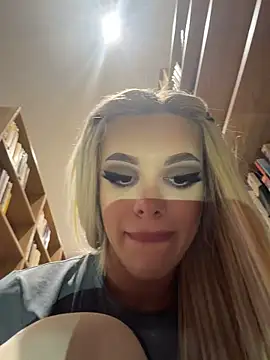 AlyssaFoxx_ - Spit on My Tits 🍒💦