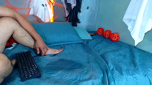 Hornyshow11 - SHOW CUM YOU CHOOSE FACE, TITS OR PUSSY